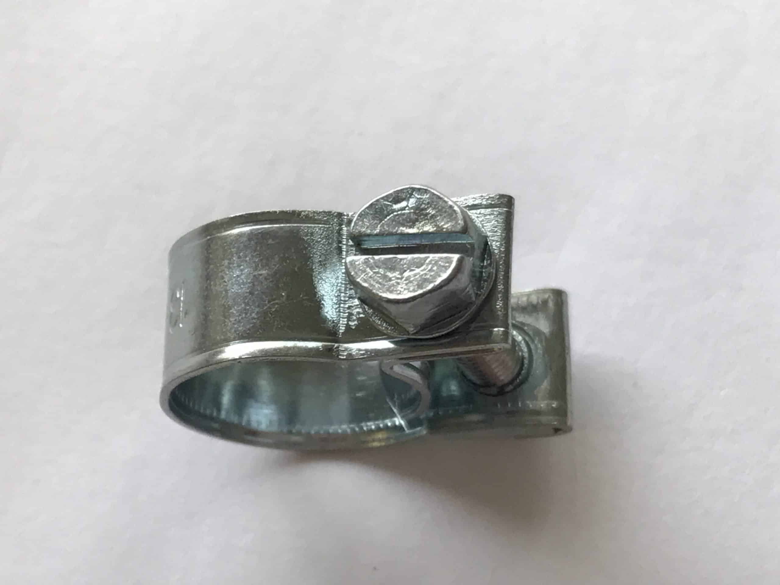 Nut and Bolt Fuel Pipe Clips Zinc-203